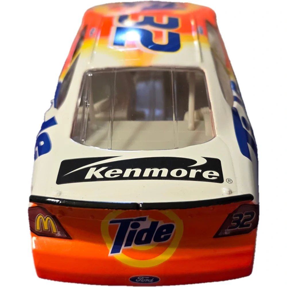 Scott Pruett #32 Tide Ford Taurus Hot Wheels Diecast NASCAR Orange Blue